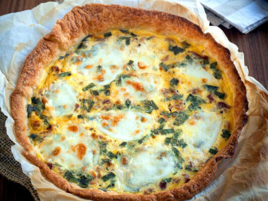 Quiche de Salsichas com Legumes