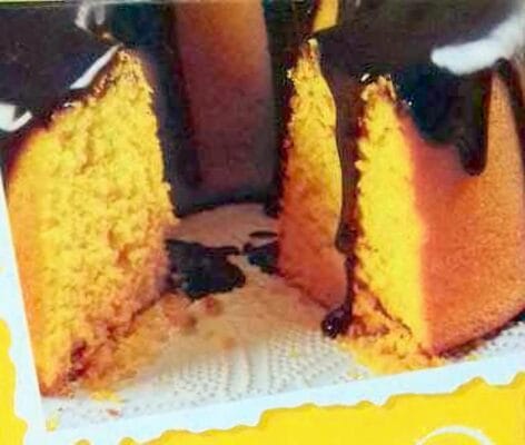 Bolo de Cenoura com Cobertura de Chocolate