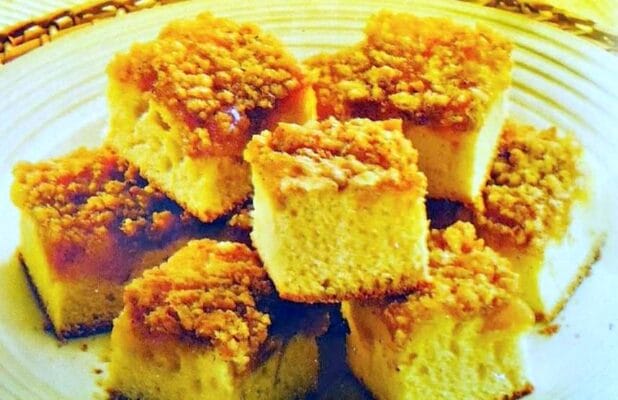 Cuca de Laranja e Maçã