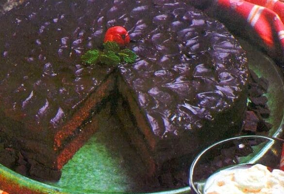 Devil’s Cake ♨ Bolo do Diabo