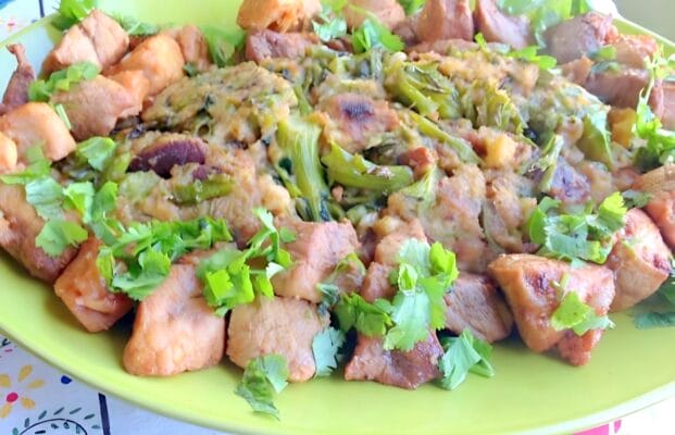 Carne de Porco com Migas de Brócolos