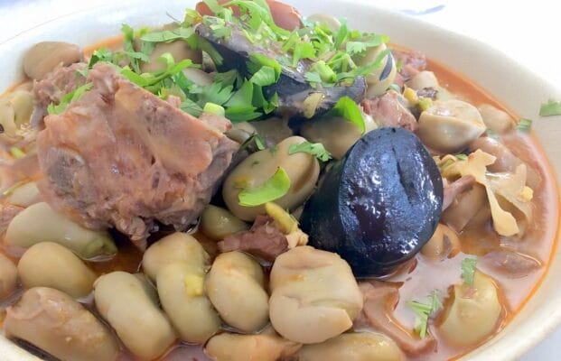 Favas Guisadas com Entrecosto